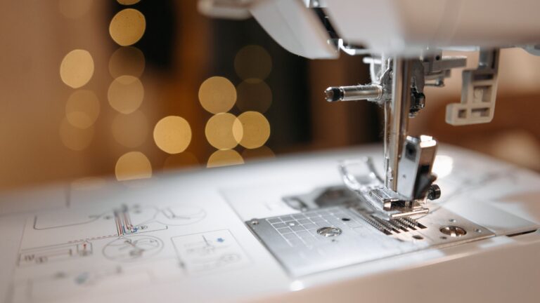 Så har broderimaskinen förändrat det moderna hantverket